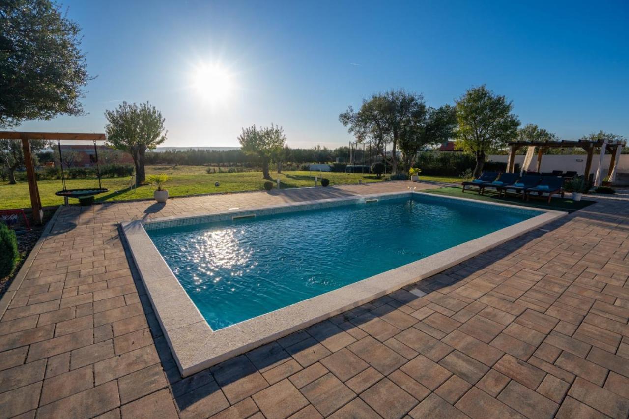 Villa Tara Zadarvillas Tinj Exterior foto